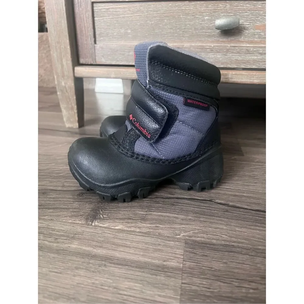 Columbia  Rope Tow Kruser Snow Boots Toddler Size 9
